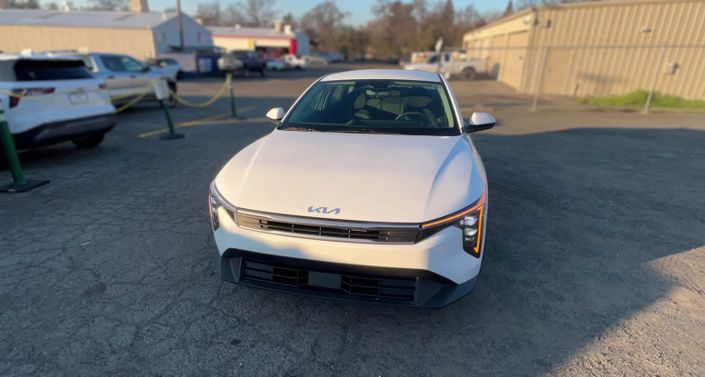 Thumbnail: 2025 Kia K4 - 1