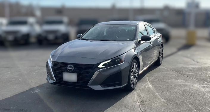 Thumbnail: 2025 Nissan Altima - 1