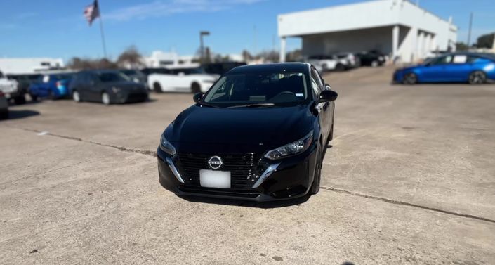 Thumbnail: 2025 Nissan Sentra - 1