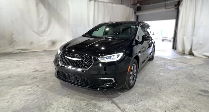 Thumbnail: 2025 Chrysler Pacifica - 1