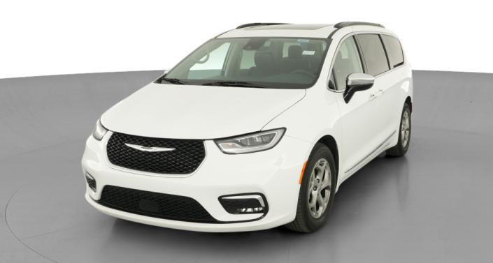 Thumbnail: 2023 Chrysler Pacifica - 1