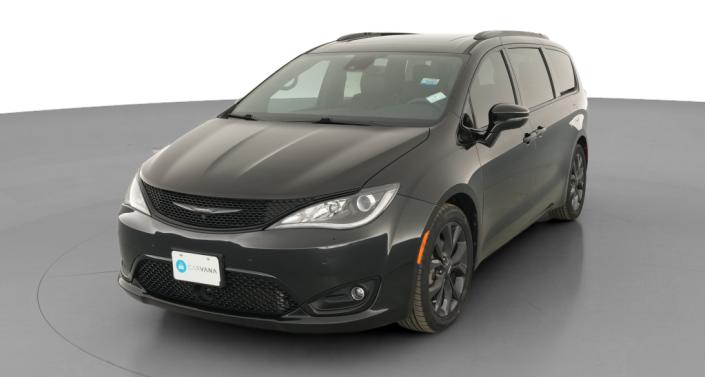 Thumbnail: 2018 Chrysler Pacifica - 1