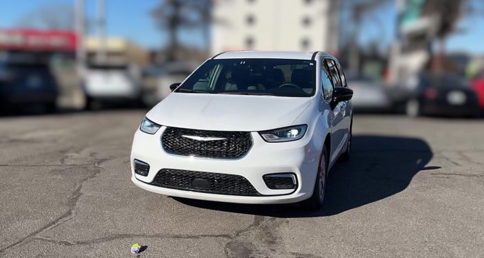 Thumbnail: 2025 Chrysler Pacifica - 1