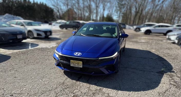 Thumbnail: 2025 Hyundai Elantra - 1