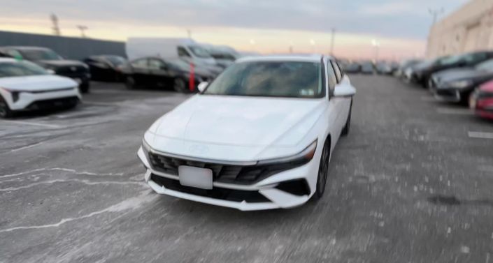 Thumbnail: 2025 Hyundai Elantra - 1