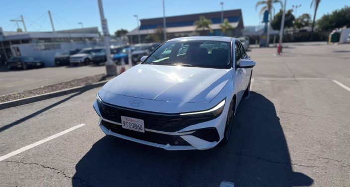 Thumbnail: 2025 Hyundai Elantra - 1