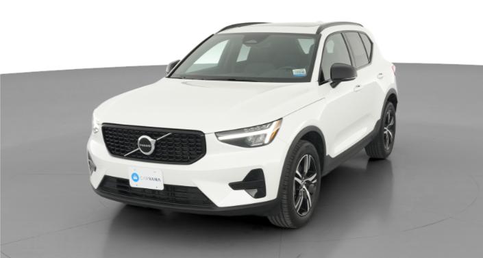 Thumbnail: 2024 Volvo XC40 - 1