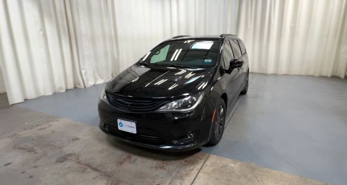 Thumbnail: 2019 Chrysler Pacifica - 1