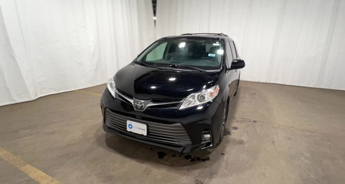 Thumbnail: 2019 Toyota Sienna - 1