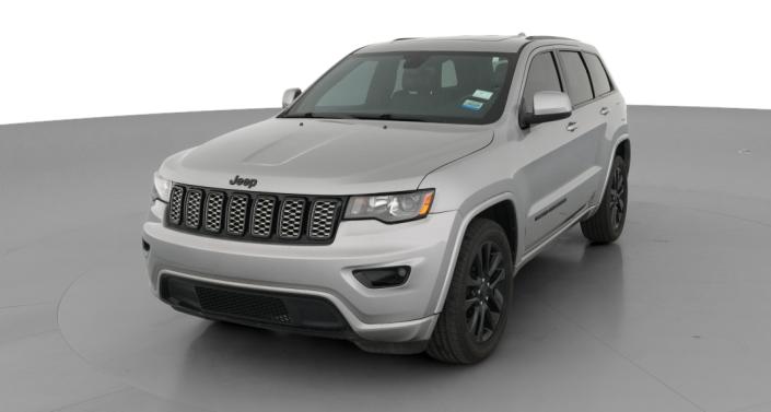 Thumbnail: 2017 Jeep Grand Cherokee - 1