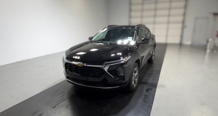 Thumbnail: 2025 Chevrolet Trax - 1