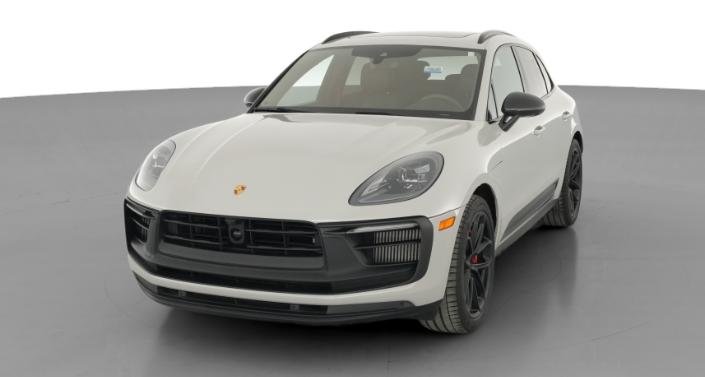 Thumbnail: 2023 Porsche Macan - 1