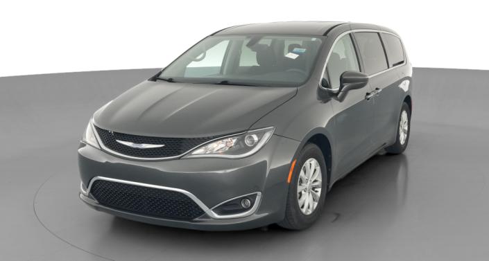 Thumbnail: 2018 Chrysler Pacifica - 1