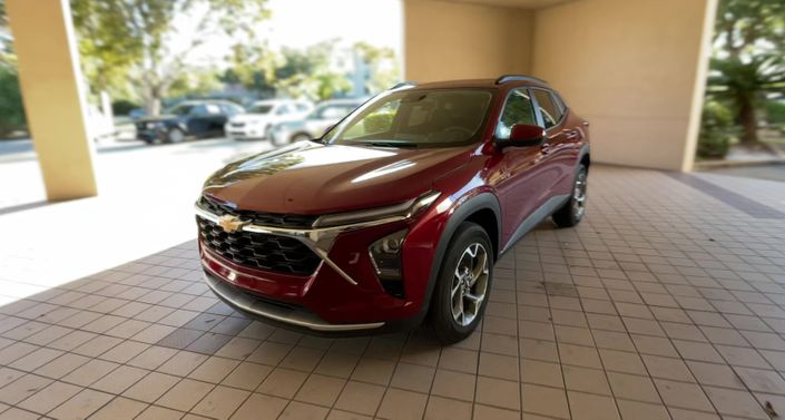 Thumbnail: 2025 Chevrolet Trax - 1