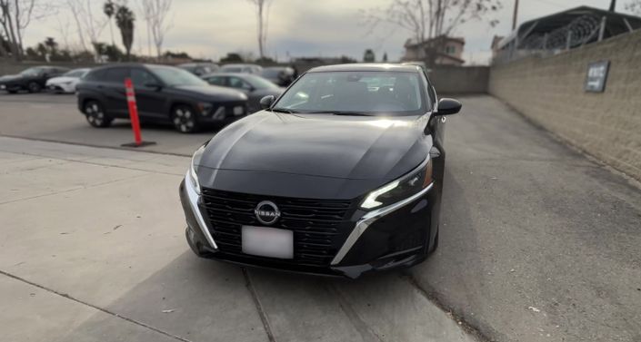 Thumbnail: 2025 Nissan Altima - 1