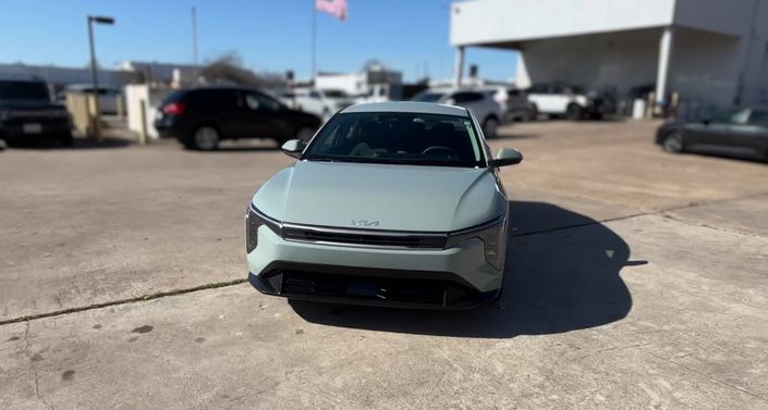 Thumbnail: 2025 Kia K4 - 1