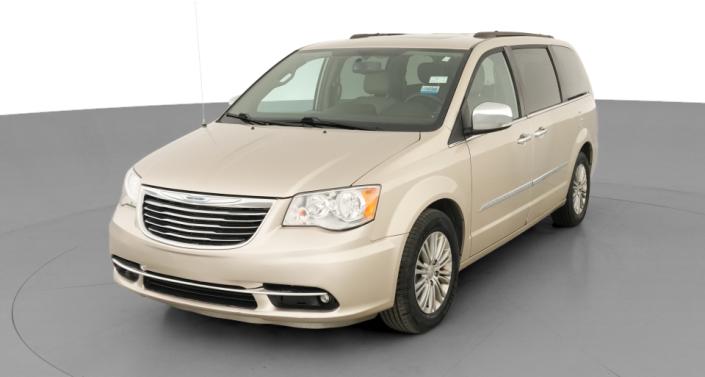 2016 Chrysler Town & Country S -
                  Hebron, OH