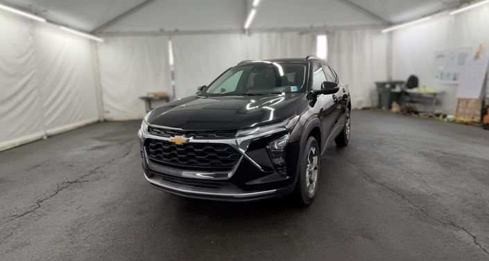 Thumbnail: 2025 Chevrolet Trax - 1