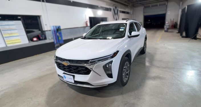 Thumbnail: 2025 Chevrolet Trax - 1