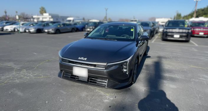 Thumbnail: 2025 Kia K4 - 1