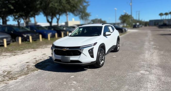 Thumbnail: 2025 Chevrolet Trax - 1