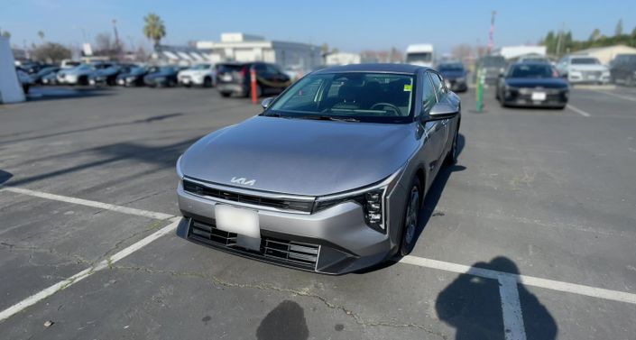 Thumbnail: 2025 Kia K4 - 1