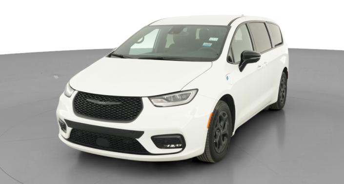 Thumbnail: 2024 Chrysler Pacifica - 1