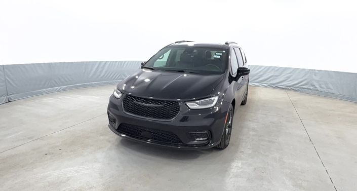 Thumbnail: 2025 Chrysler Pacifica - 1