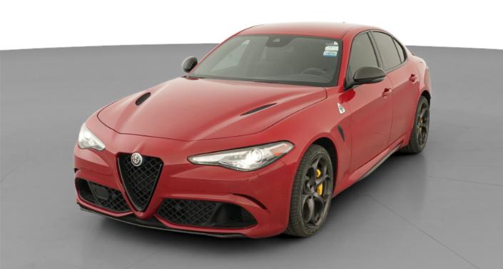 Thumbnail: 2019 Alfa Romeo Giulia - 1
