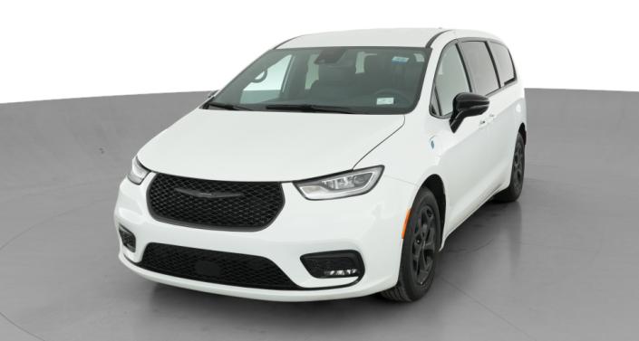 Thumbnail: 2024 Chrysler Pacifica - 1