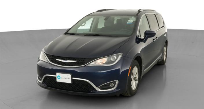 Thumbnail: 2018 Chrysler Pacifica - 1