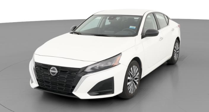 Thumbnail: 2025 Nissan Altima - 1