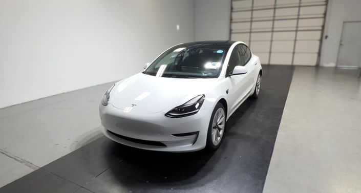 Thumbnail: 2023 Tesla Model 3 - 1