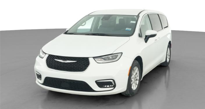 Thumbnail: 2023 Chrysler Pacifica - 1