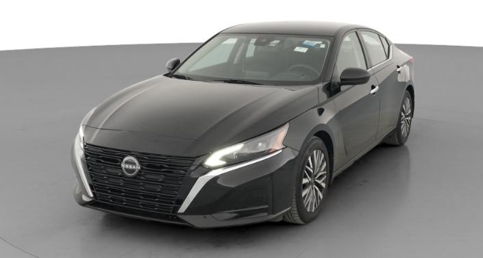 Thumbnail: 2023 Nissan Altima - 1