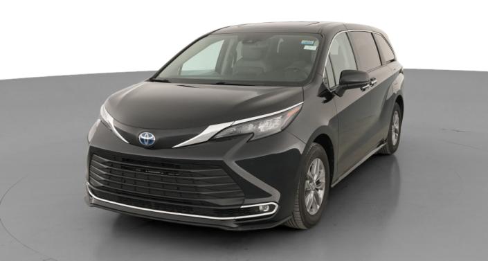 Thumbnail: 2024 Toyota Sienna - 1