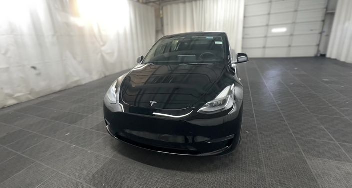 Thumbnail: 2022 Tesla Model Y - 1