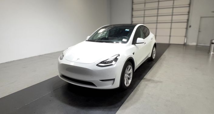 Thumbnail: 2020 Tesla Model Y - 1