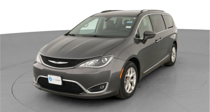 Thumbnail: 2018 Chrysler Pacifica - 1
