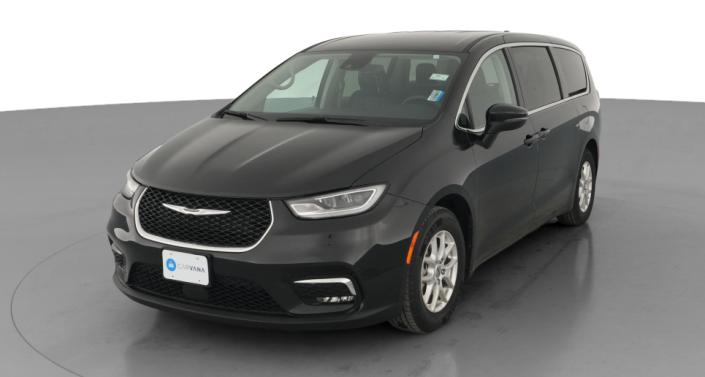 Thumbnail: 2023 Chrysler Pacifica - 1