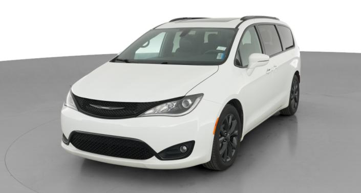 Thumbnail: 2019 Chrysler Pacifica - 1