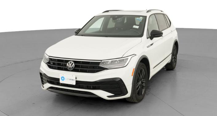 Thumbnail: 2022 Volkswagen Tiguan - 1