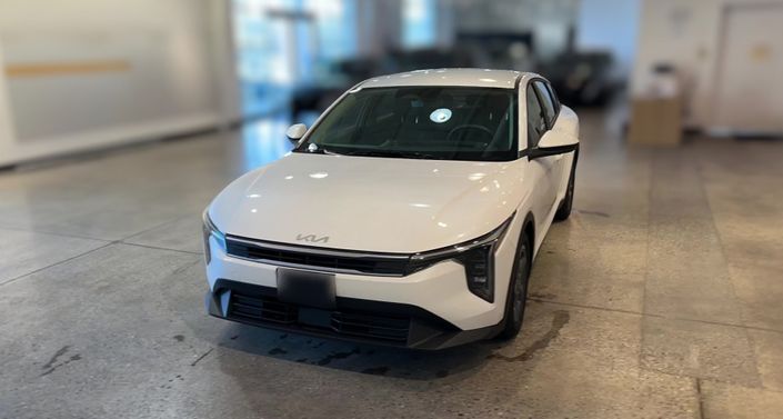 Thumbnail: 2025 Kia K4 - 1