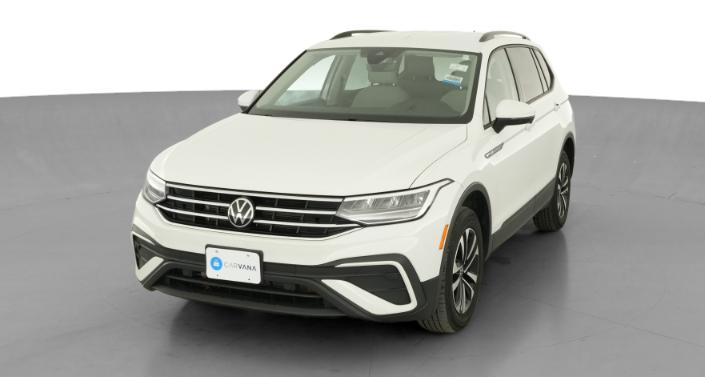 Thumbnail: 2022 Volkswagen Tiguan - 1