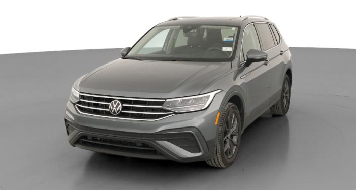 Thumbnail: 2023 Volkswagen Tiguan - 1