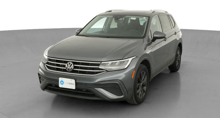 Thumbnail: 2022 Volkswagen Tiguan - 1