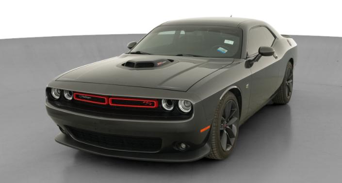 Thumbnail: 2019 Dodge Challenger - 1