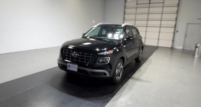 Thumbnail: 2025 Hyundai Venue - 1