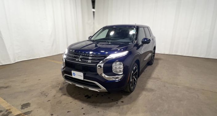 Thumbnail: 2023 Mitsubishi Outlander - 1
