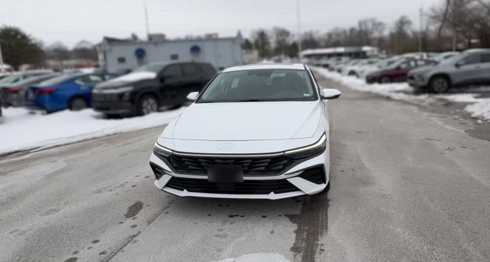 Thumbnail: 2025 Hyundai Elantra - 1